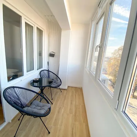 Urban Edge By Rv *